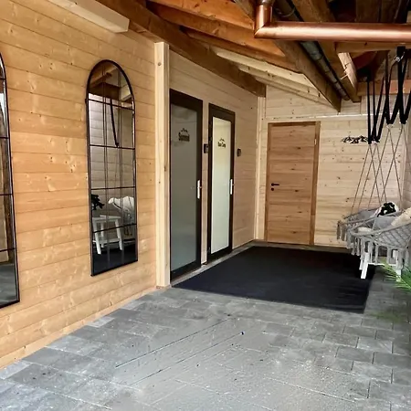 Mountain Homes Apartman Bönigen