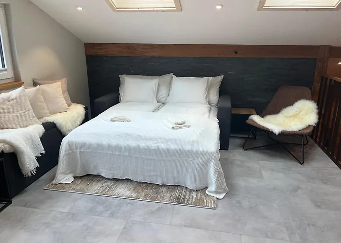 Apartment Mountain Homes