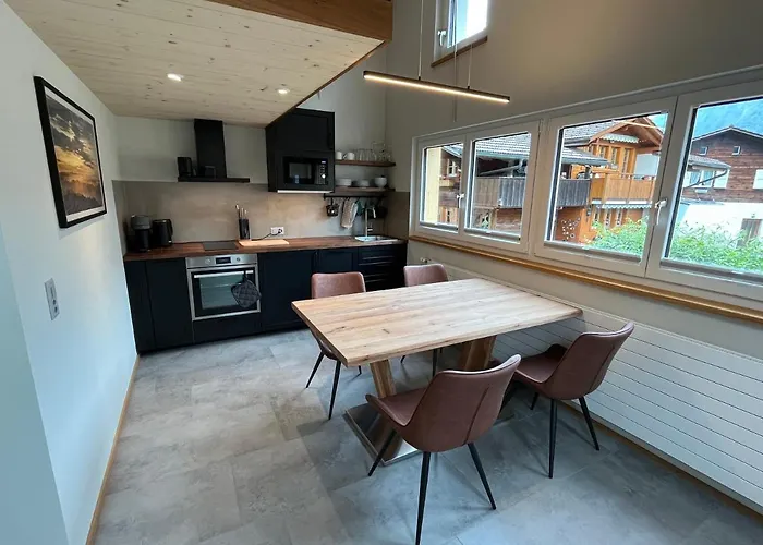 Mountain Homes Bönigen