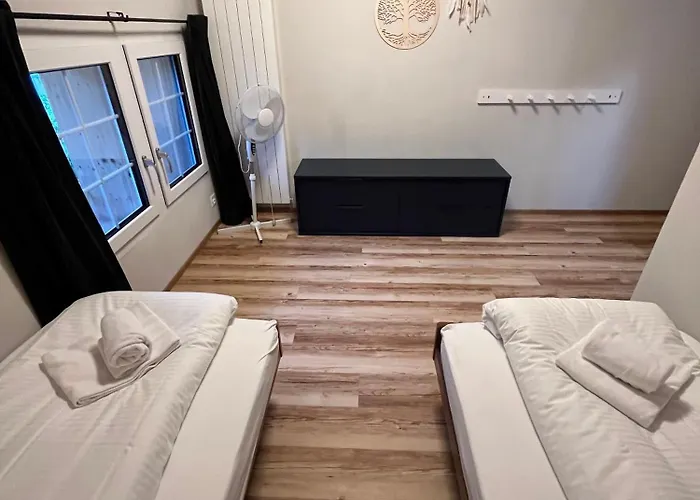 Mountain Homes Apartment